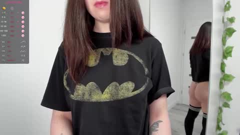 Adrianne online show from 13, 1, 2026