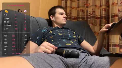 Kelly online show from 8, 1, 2025