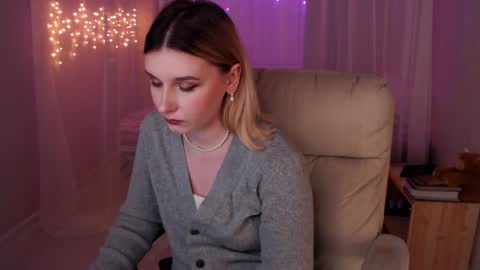 Snapshot of your_freya chatting on 6, 12, 2024 Freya online show from 6, 12, 2024