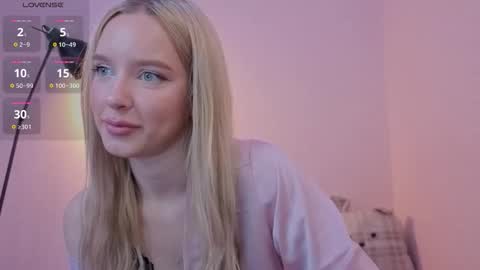 Olivia online show from 19, 10, 2025