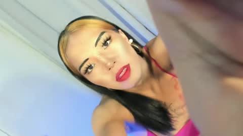 Snapshot of your_girl_yeka chatting on 18, 6, 2026 your_girl_yeka online show from 18, 6, 2026