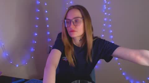 Snapshot of your_lionheart chatting on 5, 3, 2025 your_lionheart online show from 5, 3, 2025