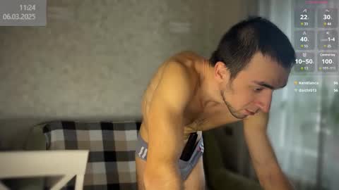 Snapshot of your_new_boyfriend17 chatting on 6, 3, 2025 Your new boyfriend17 online show from 6, 3, 2025