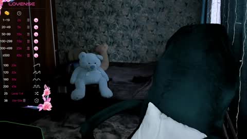 Molly online show from 4, 12, 2024