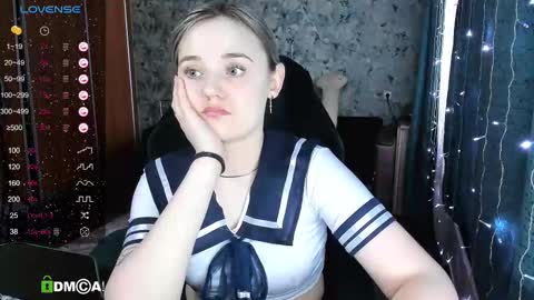 Molly online show from 9, 2, 2025