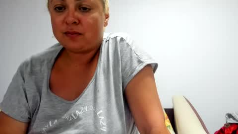 Snapshot of your_victoria chatting on 6, 8, 2026 Your Victoria online show from 6, 8, 2026