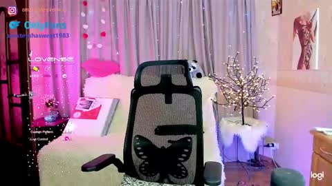 you can call baby Anna my goddess online show from 18, 2, 2025