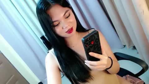 Snapshot of yourangelictransgirl chatting on 17, 12, 2024 Hi its me Yna online show from 17, 12, 2024