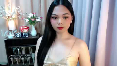 Snapshot of yourangelictransgirl chatting on 19, 9, 2025 Hi its me Yna online show from 19, 9, 2025