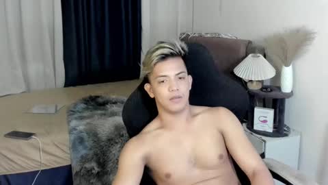 yourasian_bradley online show from 22, 2, 2025