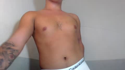 yourasian_bradley online show from 8, 7, 2026