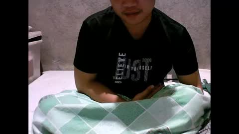 yourasian_lover29 online show from 4, 3, 2026