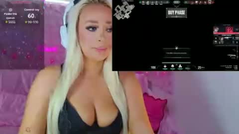 Snapshot of yourblonde_doll chatting on 17, 7, 2026 YourBlondeDoll online show from 17, 7, 2026