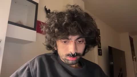 Snapshot of yourboo25 chatting on 6, 2, 2026 yourboo25 online show from 6, 2, 2026