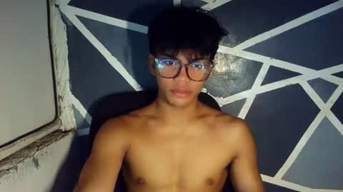 Snapshot of yourboycumrain chatting on 15, 7, 2026 rainy online show from 15, 7, 2026