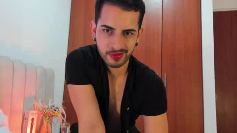 Snapshot of yourboynextdoor1 chatting on 24, 12, 2024 YOURBOYNEXTDOOR online show from 24, 12, 2024