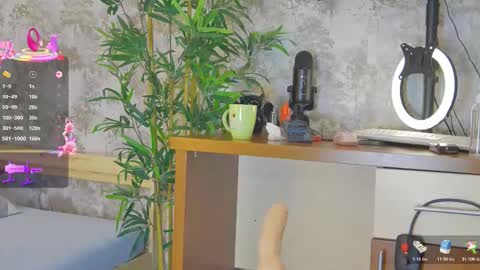 Anna online show from 8, 11, 2025