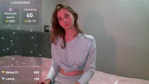 Snapshot of yourcreamyister chatting on 2, 1, 2025 creamysister online show from 2, 1, 2025