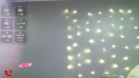 Snapshot of yourcreamyister chatting on 31, 1, 2025 creamysister online show from 31, 1, 2025