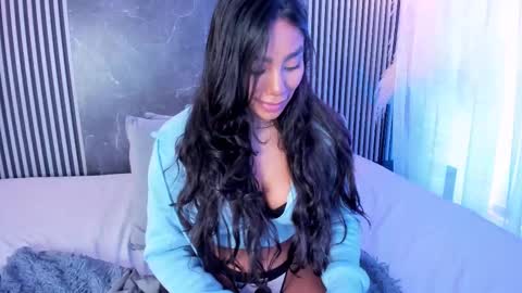 Selena online show from 6, 3, 2025