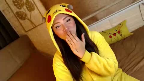 JEN  online show from 18, 2, 2026