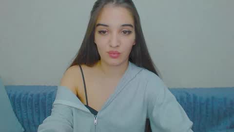 Snapshot of yourdreammary chatting on 27, 9, 2025 Adele online show from 27, 9, 2025