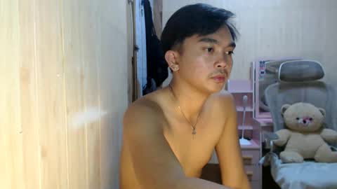 Snapshot of yourfantasyboyjr chatting on 15, 9, 2025 i am your dream boy JR online show from 15, 9, 2025