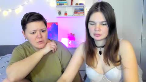 Snapshot of yourfantasyyyy_ chatting on 16, 2, 2025 Tina and Kate online show from 16, 2, 2025