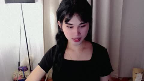 Snapshot of yourfavorateella chatting on 22, 9, 2025 PrettyElla online show from 22, 9, 2025