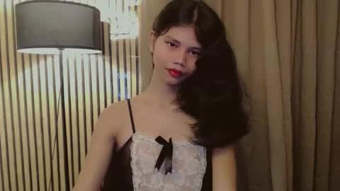 Snapshot of yourfavoratevivian chatting on 1, 11, 2025 Vivian online show from 1, 11, 2025