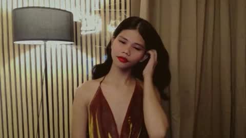 Snapshot of yourfavoratevivian chatting on 9, 11, 2025 Vivian online show from 9, 11, 2025