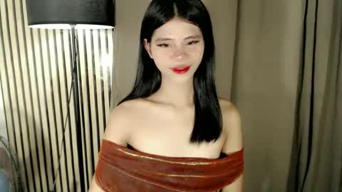 Snapshot of yourfavoratevivian chatting on 14, 12, 2025 Vivian online show from 14, 12, 2025