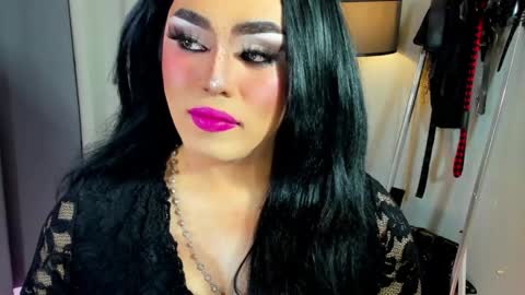  not into STINGY and CHEAP people online show from 11, 11, 2025