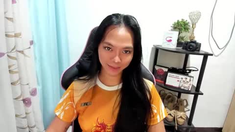 Alexia online show from 2, 1, 2025