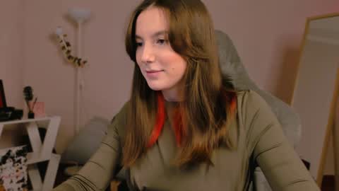 Snapshot of yourfrenchteacher chatting on 26, 1, 2025 Chloe online show from 26, 1, 2025