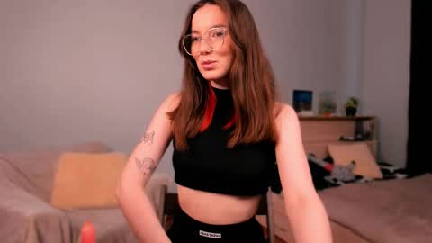 Snapshot of yourfrenchteacher chatting on 16, 2, 2025 Chloe online show from 16, 2, 2025