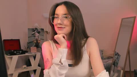 Snapshot of yourfrenchteacher chatting on 18, 2, 2025 Chloe online show from 18, 2, 2025