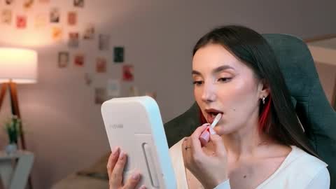 Snapshot of yourfrenchteacher chatting on 14, 10, 2025 Chloe online show from 14, 10, 2025