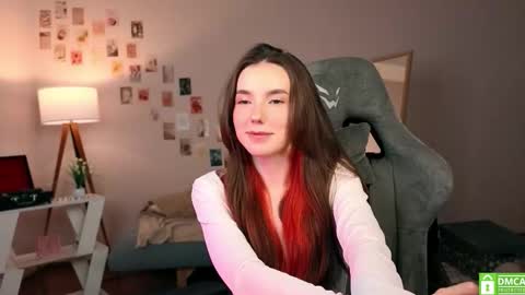 Snapshot of yourfrenchteacher chatting on 30, 10, 2025 Chloe online show from 30, 10, 2025