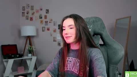 Snapshot of yourfrenchteacher chatting on 31, 10, 2025 Chloe online show from 31, 10, 2025