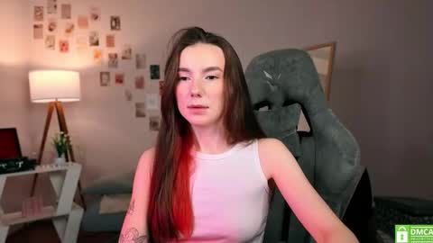 Snapshot of yourfrenchteacher chatting on 5, 11, 2025 Chloe online show from 5, 11, 2025