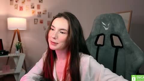 Snapshot of yourfrenchteacher chatting on 11, 11, 2025 Chloe online show from 11, 11, 2025