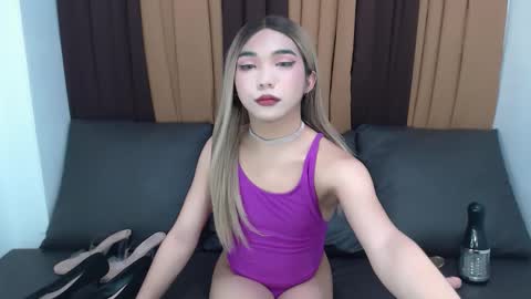 Goddess Yoshi online show from 21, 2, 2025