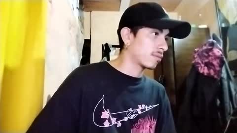 Snapshot of yourgodzeus chatting on 5, 3, 2025 yourgodzeus online show from 5, 3, 2025