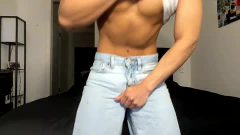 Snapshot of yourguuy21 chatting on 27, 11, 2025 yourguuy21 online show from 27, 11, 2025