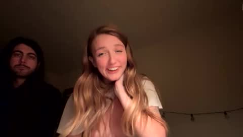 yourhotmother online show from 28, 11, 2025