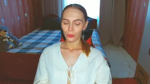 Snapshot of yourladysunshine chatting on 27, 6, 2026 Ksyusha online show from 27, 6, 2026