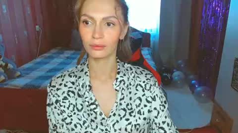 Snapshot of yourladysunshine chatting on 12, 7, 2026 Ksyusha online show from 12, 7, 2026