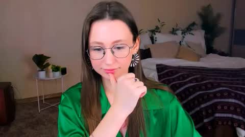 Snapshot of yourlovelystoryy chatting on 16, 1, 2026 Vetta online show from 16, 1, 2026