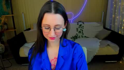 Snapshot of yourlovelystoryy chatting on 8, 2, 2026 Vetta online show from 8, 2, 2026